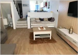 Windmill Hill - Alto do Moinho - Pool & Sea View