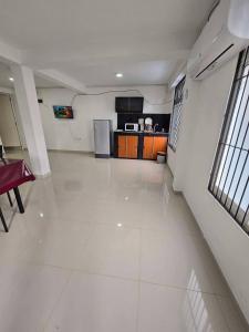 Kandy Panoramic MPM Deluxe suit Air-conditioned - 4A1