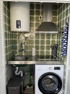 Ocean View Studio 2 with pool