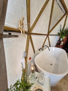 Domo Esquadros - Vila Monte Cunha