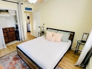 Beach Bungalow By The Sea 1