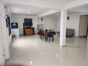 Kandy Panoramic MPM Deluxe suit Airconditioned-4B1