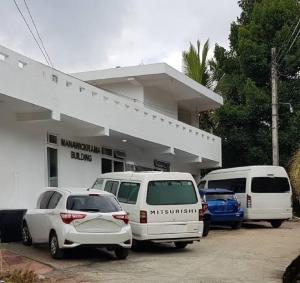 Kandy Panoramic MPM Deluxe suit Airconditioned-4B1