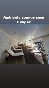 Quarto para Moças - Girls Room - Somente Mulheres - Only Girls