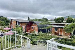 eLKa-eS Villa - Tangkubanperahu