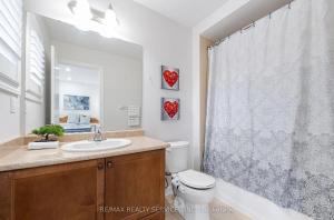 Beautiful 4 bed 3 master bedrooms-pvt washrooms