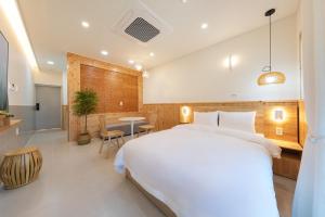 Gangneung Stay Gyeongpo 55