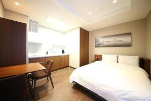 Haeundae W Residence Hotel