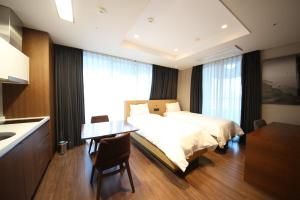 Haeundae W Residence Hotel