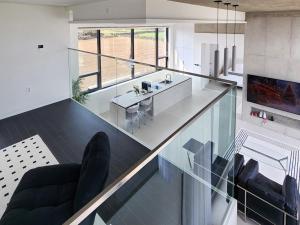 Window Lounge poolvilla