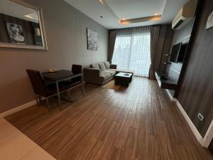 J Residence Thonglor 8