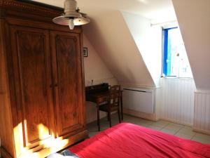 Maisons de vacances Spacieuse maison familiale a Groix avec jardin - FR-1-813-21 : photos des chambres