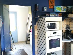 Maisons de vacances Spacieuse maison familiale a Groix avec jardin - FR-1-813-21 : photos des chambres