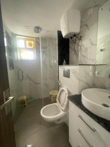 Fully loaded gorgeous 3bhk viewtopia