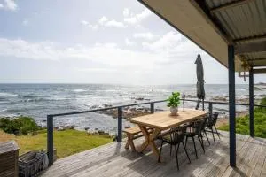 Seaside Escape with Stunning Views - Wivenhoe