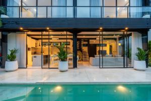 Villa Vantage 8, Umalas
