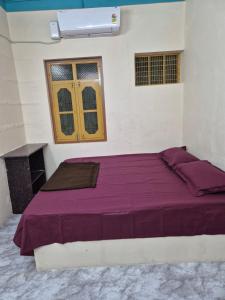 New Sri Krishna Lodge