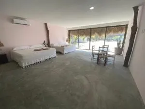 Cabañas y Restaurante La Luna - 阿里斯塔港