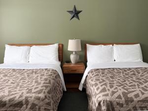 The Trail Inn - Newberry, MI - Formerly Knollwood Inn - 13467 M-28