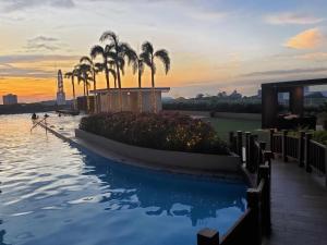 La Luz 0835 Smdc Breeze