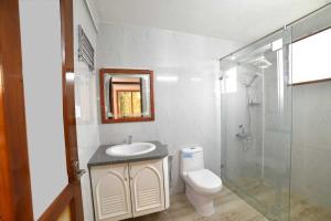 Super Collection O Market Road Ernakulam