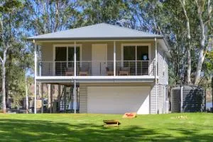 'Laguna Haus' - Bow Hill