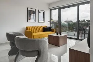 Phaedrus Living Paphos Noir Residence - Anavargos