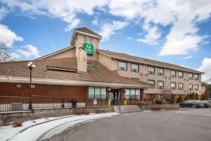 Quality Hotel - Waterdown