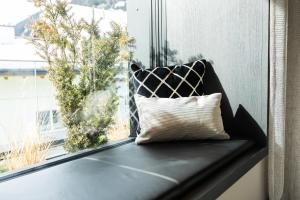 Mountain Chalet Kappl - Luxury - Near Ischgl - Panorama Mountain View - Penthouse & Chalets