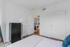 Blueground Rincon Hill 1bd apartment SFO-1748