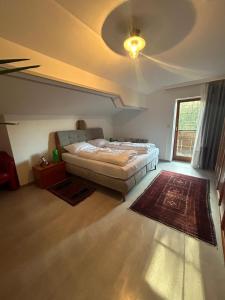 Fridas Place - DER Blick über ganz Villach - 160 m2 Ferienoase - ganzes Haus bis zu 8 Personen