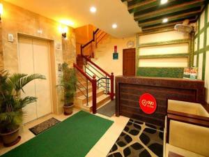 Metro Kochin Business Hotel