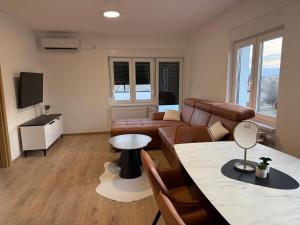 Lux relax apartman NS