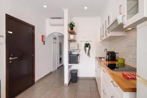 Oura Beach Apartment