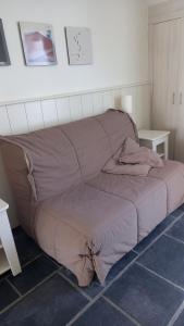 Maisonnette T2 avec piscine chauffée et plage à 300m