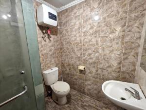 Large 3BR Cieumbuluit Apt Near PVJ & Ciwalk by 2ndHome