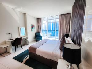 Damac Bays Edge - Blue Ocean Holiday Homes