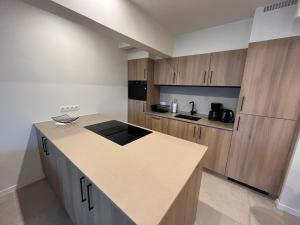 Luxury apartment on the seafront of Ostend T07