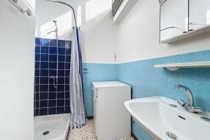 Bright Family Home Near the Sea