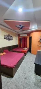 SHREE NAMO Hotel - Ratlām