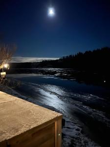 Newly Renovated Red Riverfront House