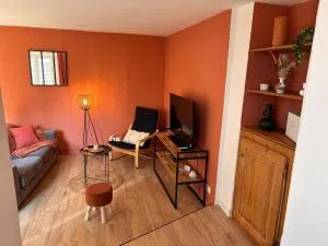 Un cocon au cœur de la champagne avec parking - Moussy