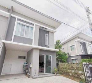 Beautiful 2 Floor Home in Phuket Town