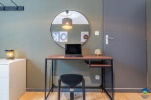 Appartements 1 STUDIO & 5 APPTS - 1 a 4 lits - 1 a 7 pers - max 31 pers - 1 immeuble - Confort, Flexibilite ------ ENGLISH - 1 STUDIO & 5 APTS - 1 to 4 beds - 1 to 7 guests - up to 31 - same building -- Cattenom : photos des chambres