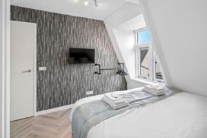 Unique penthouse near city center and Park