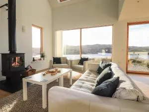 Loch View - Carloway