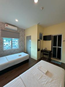 Serian Transit Inn