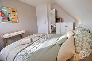 Maisons de vacances La nelliere 1 : photos des chambres