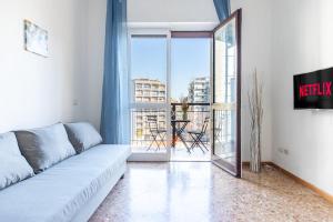 Duomo-Navigli - Two Bedrooms & Terrace with Wi-Fi
