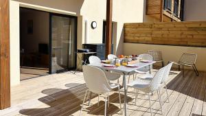 U Paradisu - Magnifique T4, les pieds dans leau